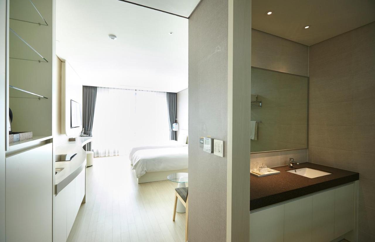 Pyeongchang The White Hotel Ngoại thất bức ảnh