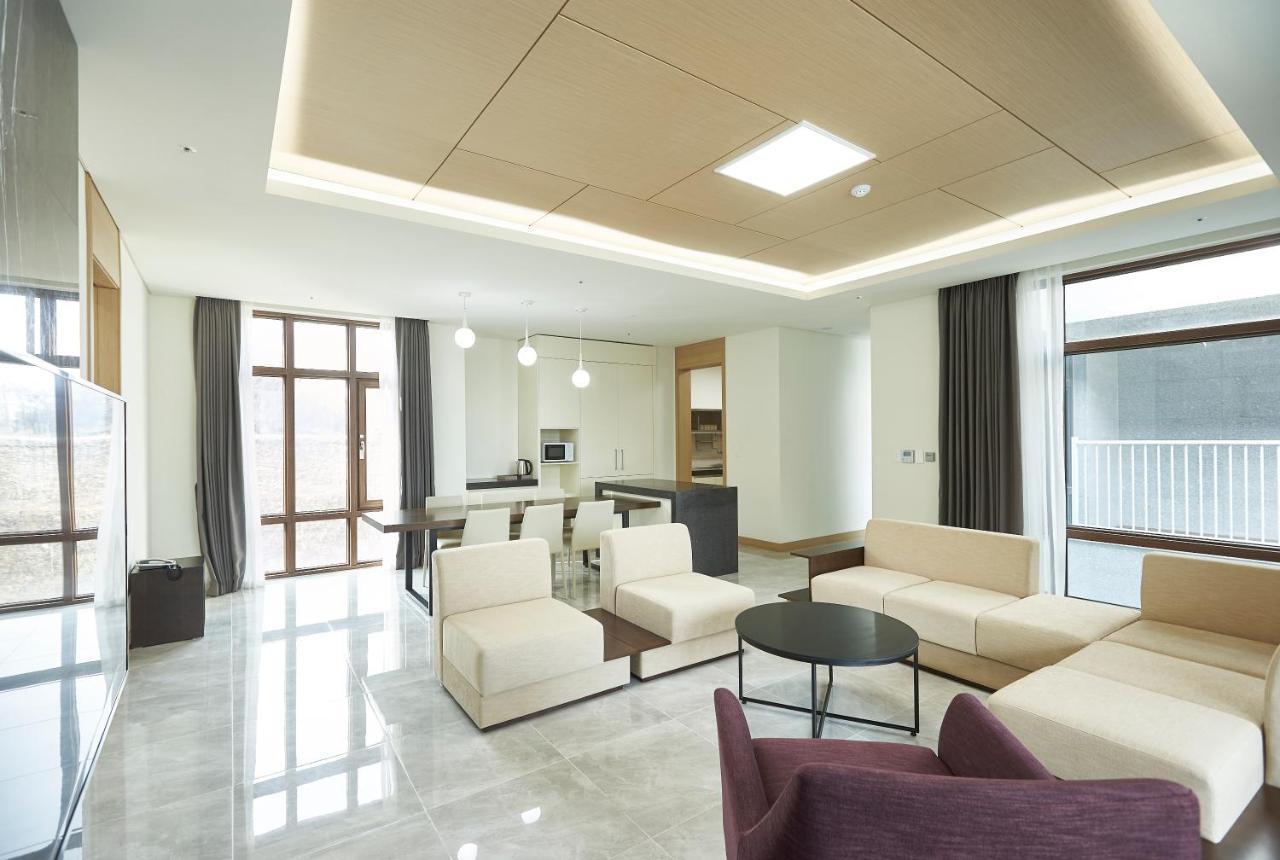 Pyeongchang The White Hotel Ngoại thất bức ảnh