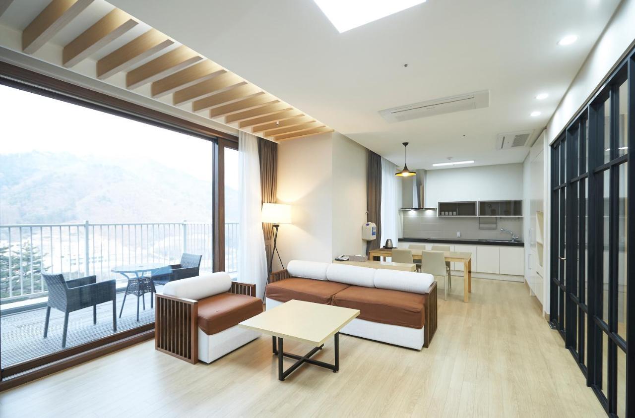 Pyeongchang The White Hotel Ngoại thất bức ảnh