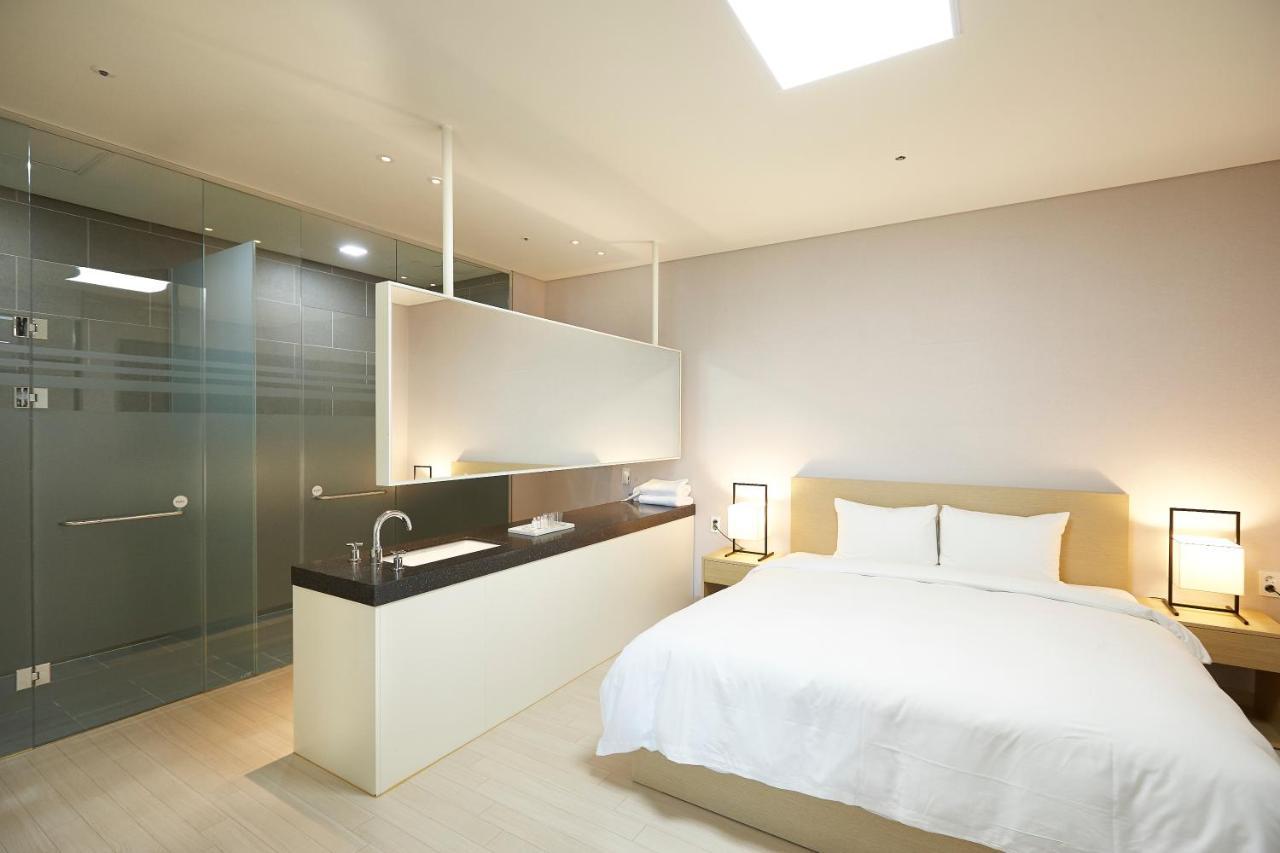 Pyeongchang The White Hotel Ngoại thất bức ảnh