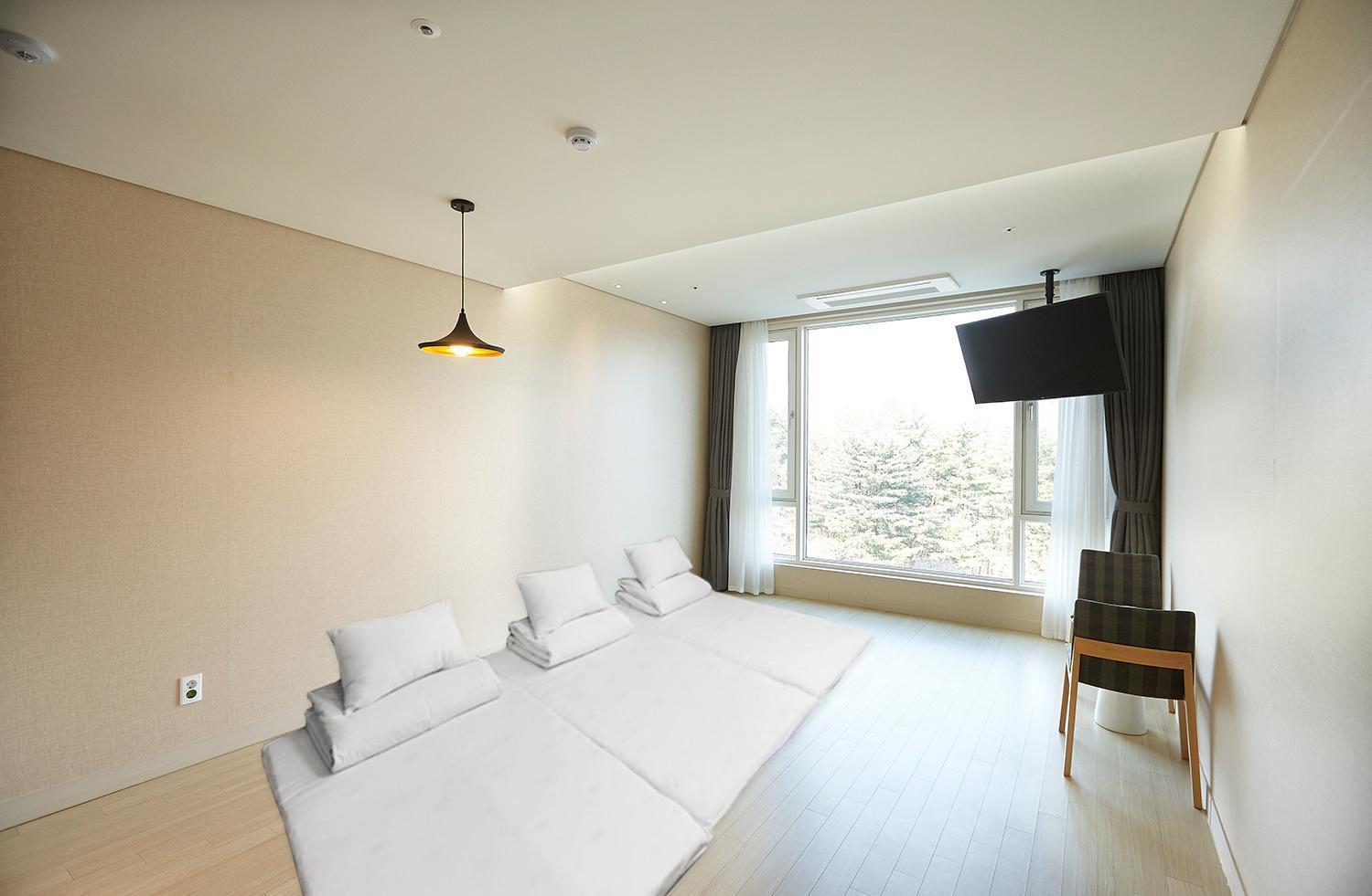 Pyeongchang The White Hotel Ngoại thất bức ảnh