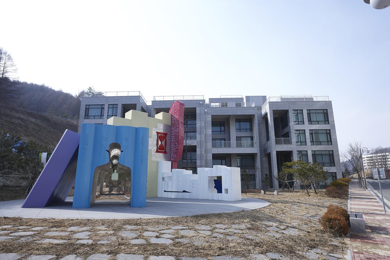 Pyeongchang The White Hotel Ngoại thất bức ảnh