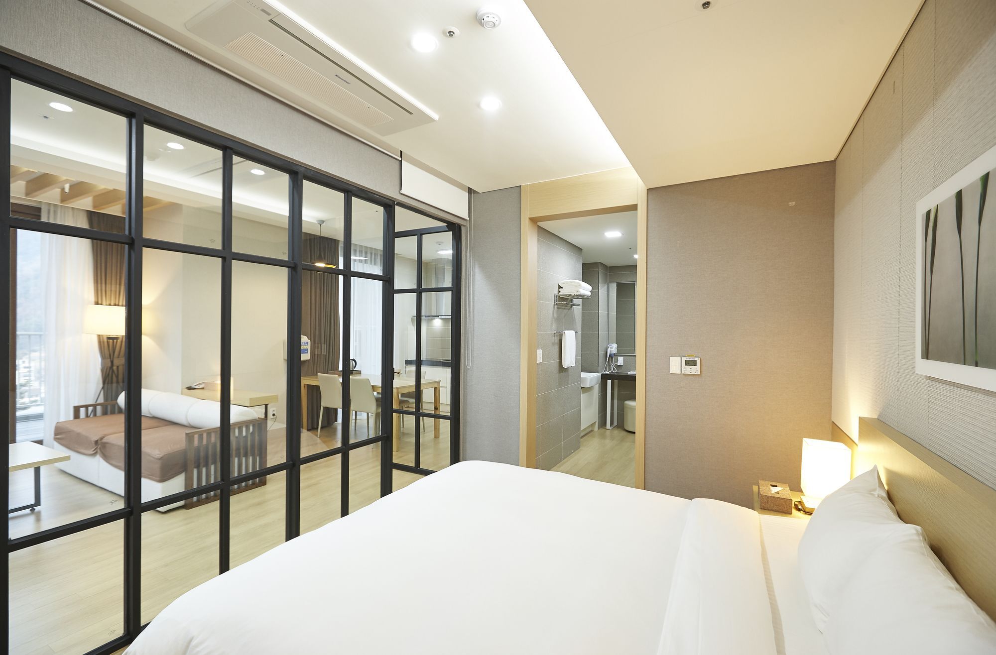 Pyeongchang The White Hotel Ngoại thất bức ảnh